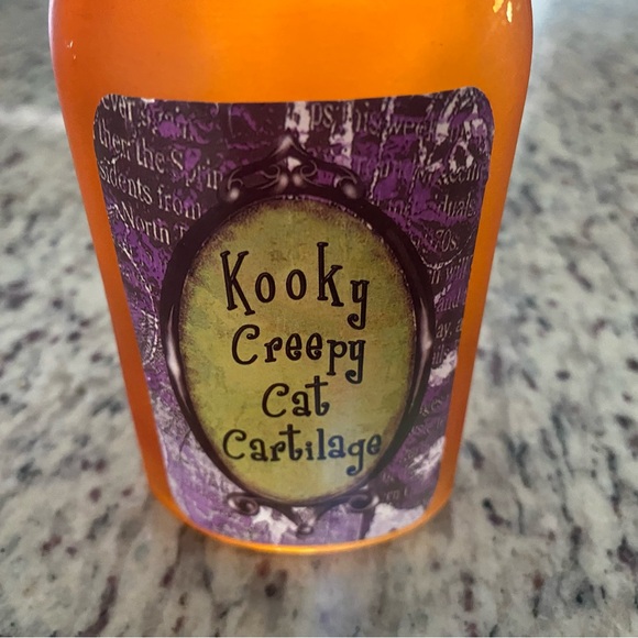 Apothecary Halloween decorations glass bottles spooky potion bottles decor - Picture 3 of 14